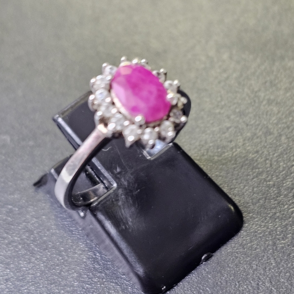 Authentic Montepuez Ruby & White Zircon Ring Platinum over 925 Sz 6! ❤️ - Picture 9 of 13